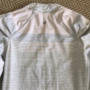 Lululemon top *gently used